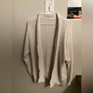 Gap Women’s Large Cozy Grayish White Open Front Cardigan Sweater